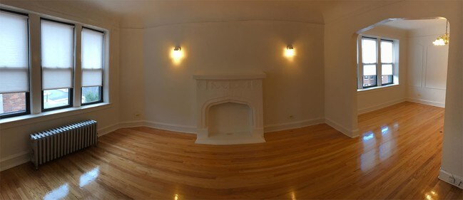 Building Photo - 1527 W 83rd St