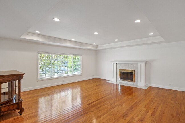Foto del edificio - Private Oasis with a new price