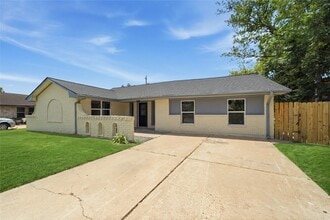 Building Photo - 13107 Boreas Dr
