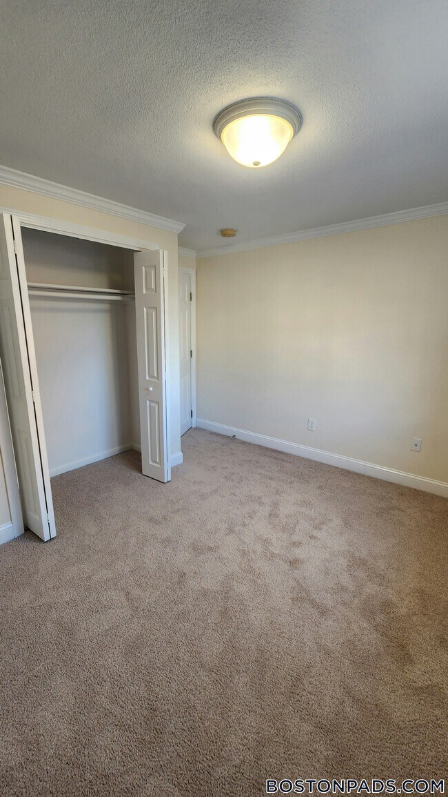 Foto del edificio - 16 Westford St