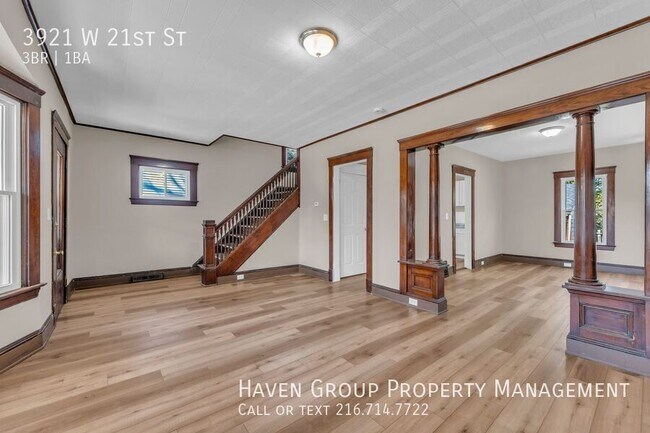 Building Photo - 3921 W 21st St