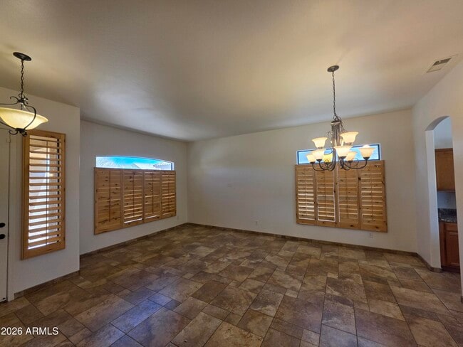 Foto del edificio - 4307 E Williams Dr