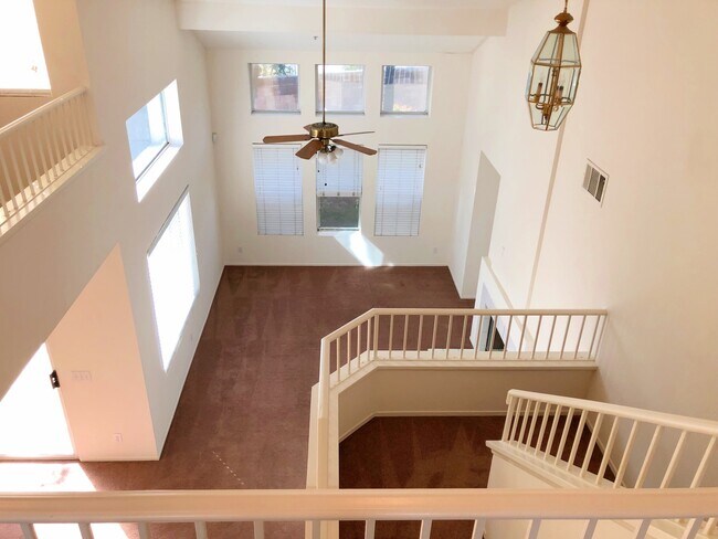 Building Photo - Mission Grove Gated Community