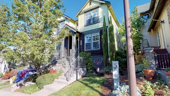 BETHANY LUXURY HOME! NO MOVE-IN DEPOSIT wi... - BETHANY LUXURY HOME! NO MOVE-IN DEPOSIT wi...