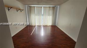 Foto del edificio - 1351 NE Miami Gardens Dr