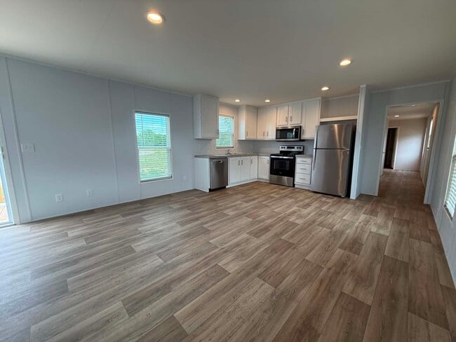 Building Photo - 119 Ponderosa Wy