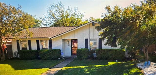 Primary Photo - 2422 Village Green Dr