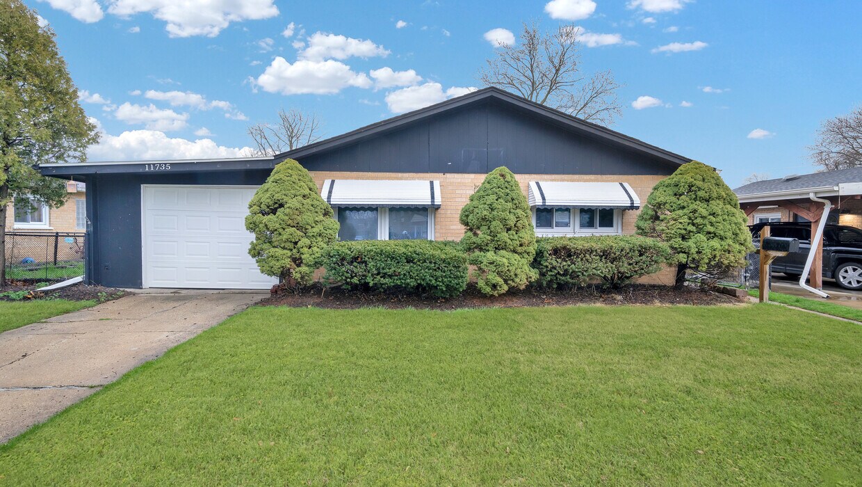 11735 S Keeler Ave, Alsip, IL 60803 House Rental in Alsip, IL