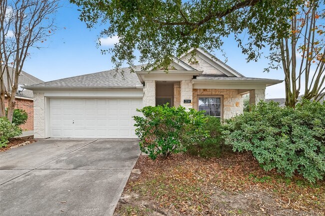 Building Photo - 2114 Thorn Berry Creek Ln