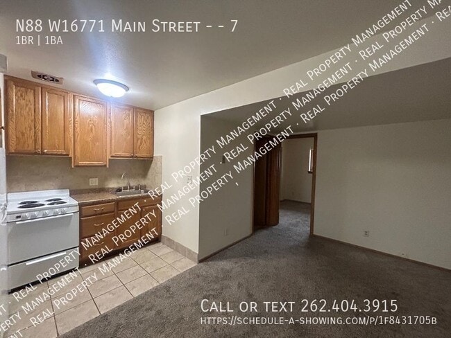 Building Photo - Private Entry 1 Bedroom Apartment
