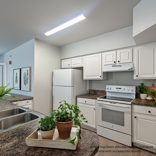 Photo - 2x2 New flooring throughout! Updated, spac... Apartment