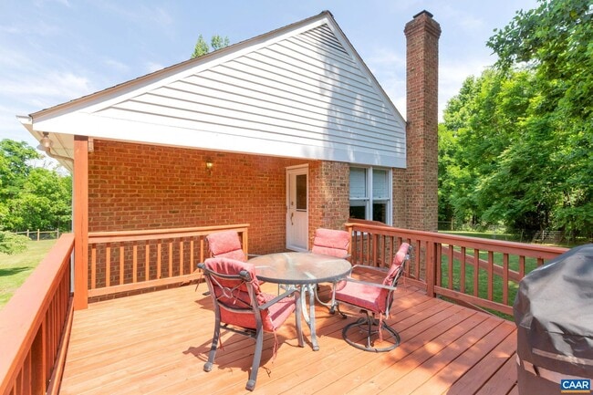 Building Photo - 2915 N Garden Ln