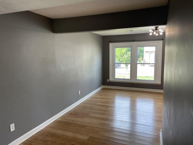 Building Photo - 262 Osage Ct