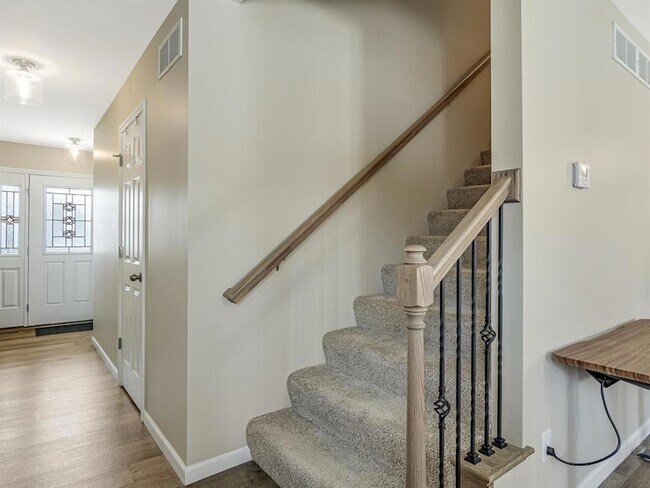 Foto del edificio - 1398 Orchard Lakes Cir
