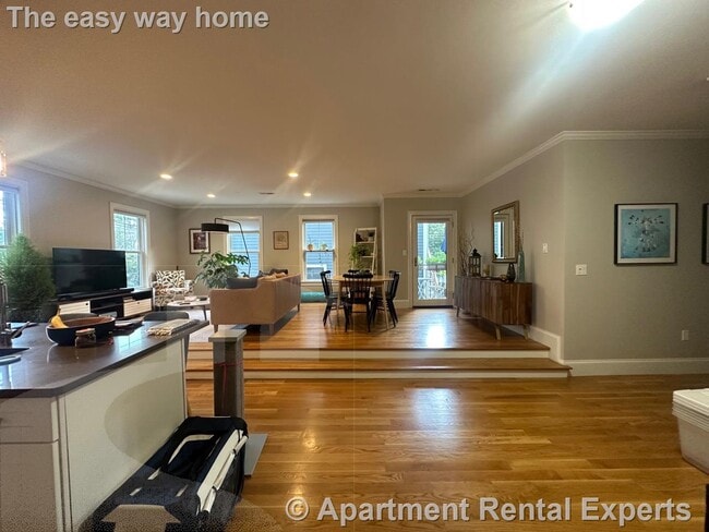 Photo - 16 Linden Ave Apartment