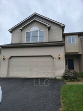 Building Photo - 16 Secretariat Ln