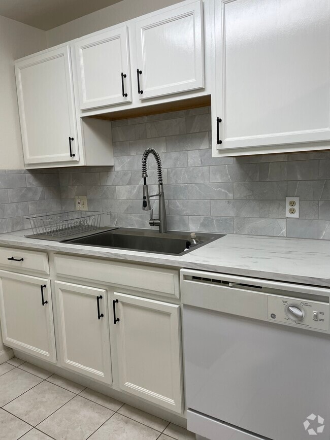 Foothills Apartments for Rent Lakewood, CO 74 Rentals