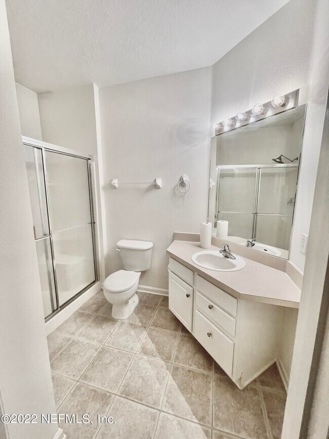 Foto del edificio - 7801 Point Meadows Dr