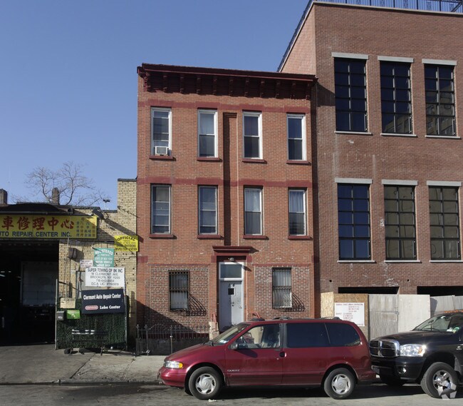 Foto del edificio - 14 Clermont Ave