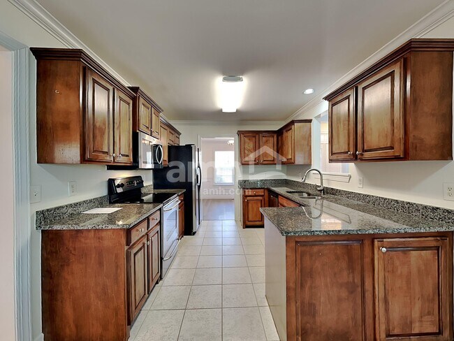 Foto del edificio - 560 Summit Way