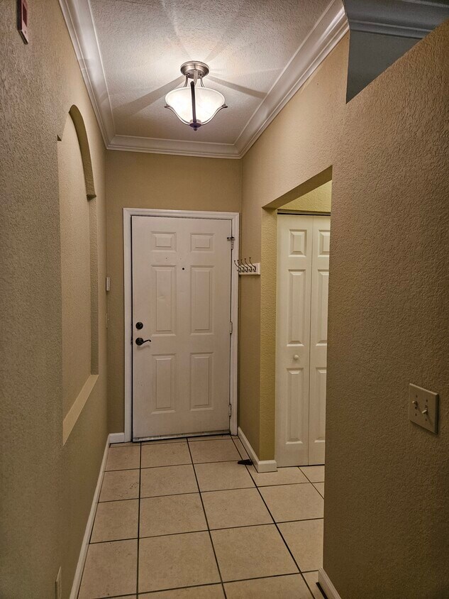 Foto principal - 13810 Sutton Park Dr N