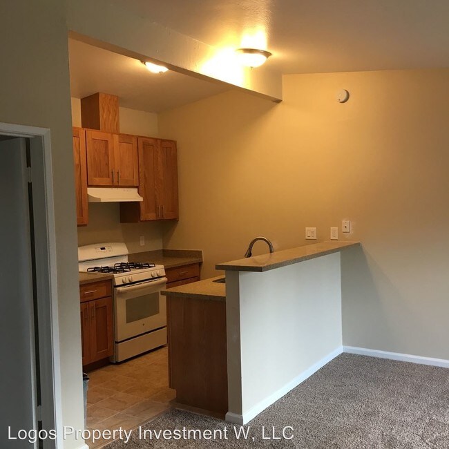 Building Photo - 328 Rheem Blvd