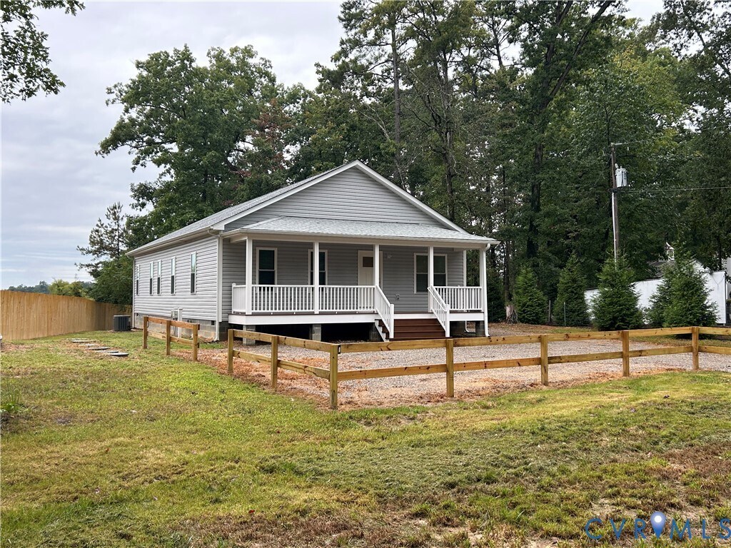Foto principal - 15495 Pouncey Tract Rd