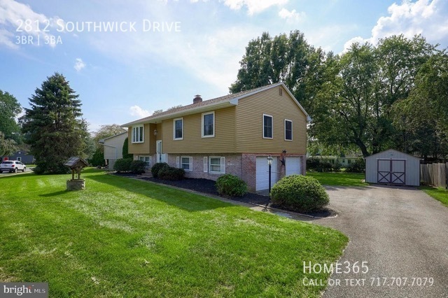 Foto principal - Three Bedroom Home in Manheim Township