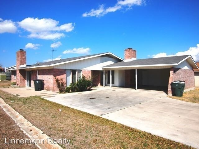 Primary Photo - 2225 Wheeler Ave