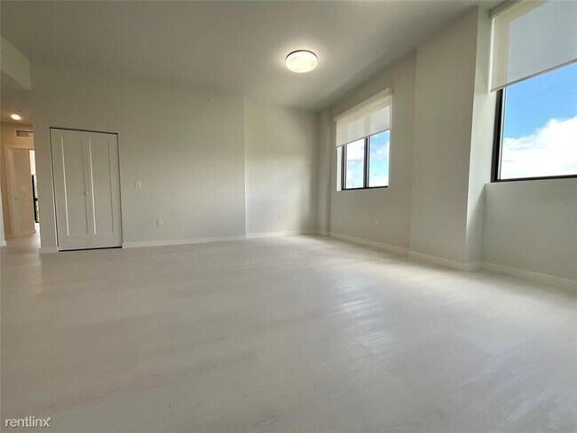 Foto del edificio - 3 br, 2 bath House - 9820 SW 183rd St # 307