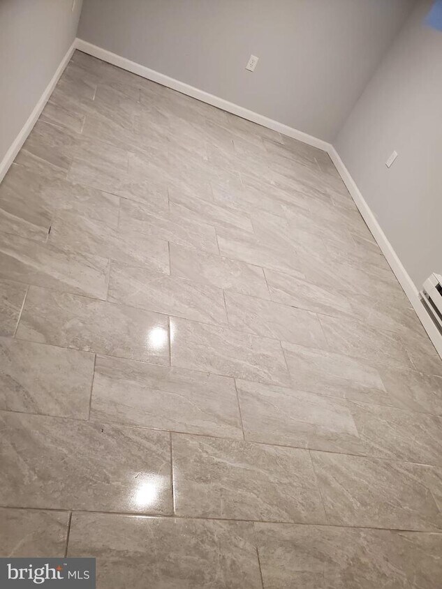 1414 S 52nd St Unit B, Philadelphia, PA 19143 Room for Rent in