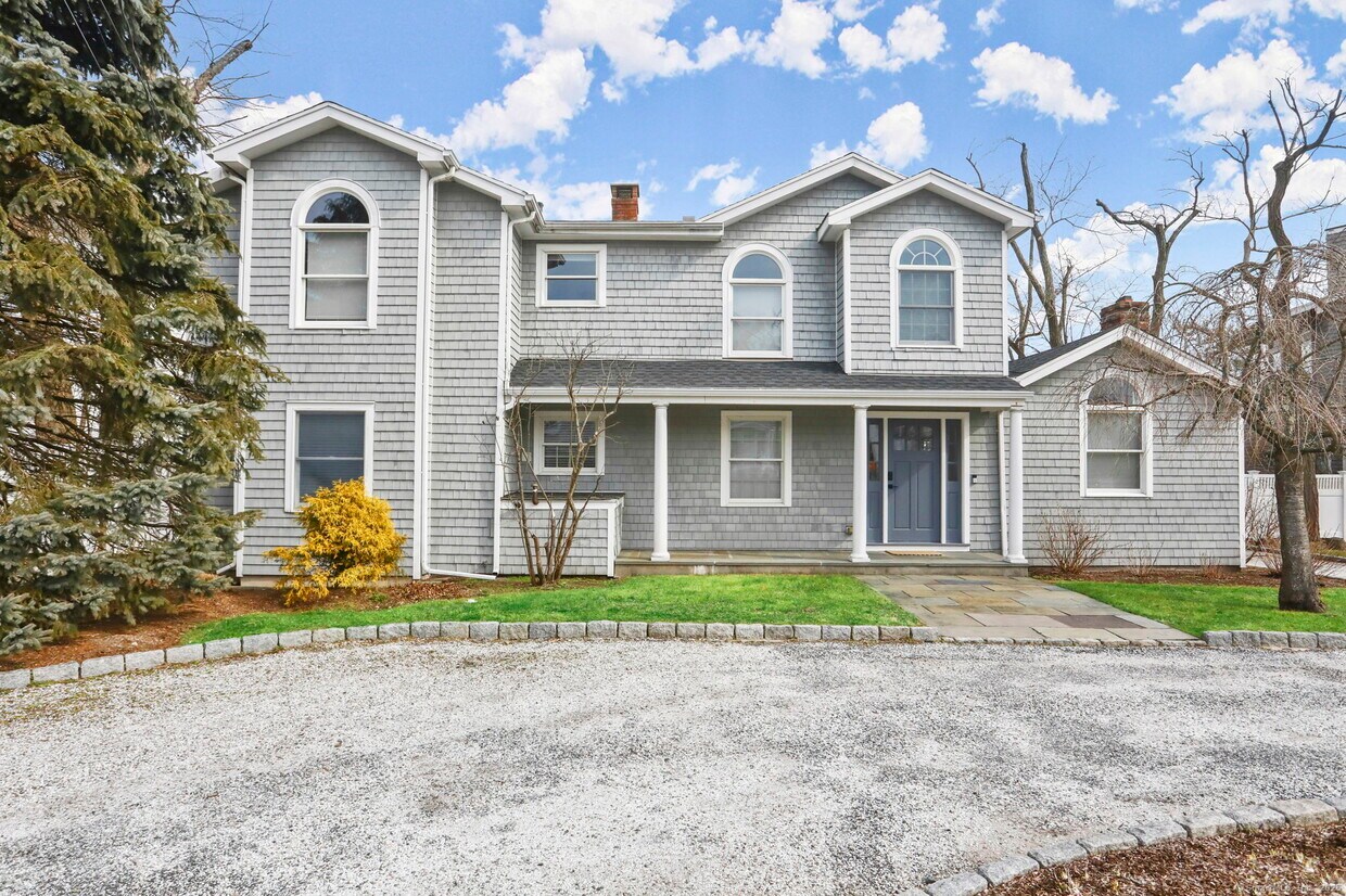 Foto principal - 85 Roton Ave