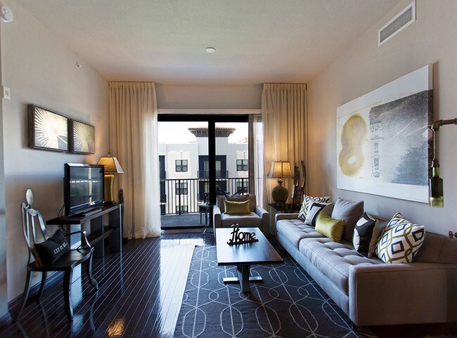 Foto del edificio - 470 NE 5th Ave