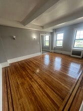 Building Photo - 25 N Harrison St