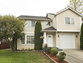 Building Photo - 4210 Archer Dr