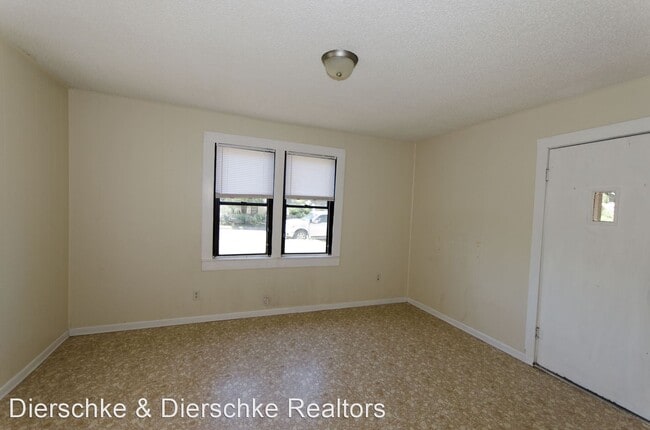 Building Photo - 1 br, 1 bath House - 2905 Chestnut