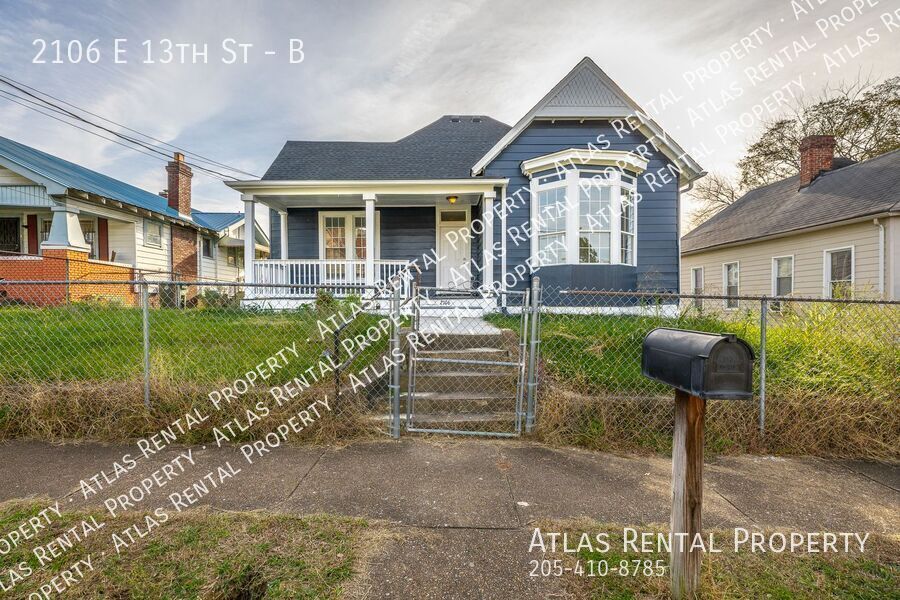 Foto principal - 2106 E 13th St