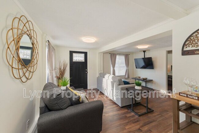Foto del edificio - 231 Woodstock Ave