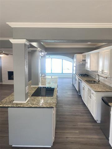 Foto del edificio - 821 Arrowhead Dr