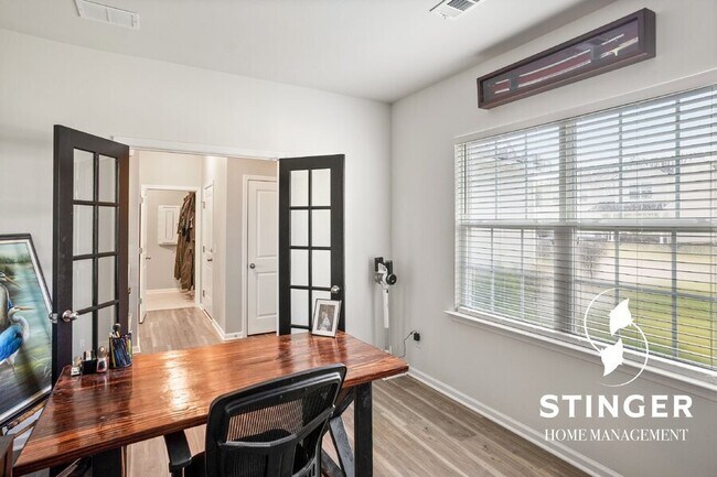 Foto del edificio - 75 Keowee Ln