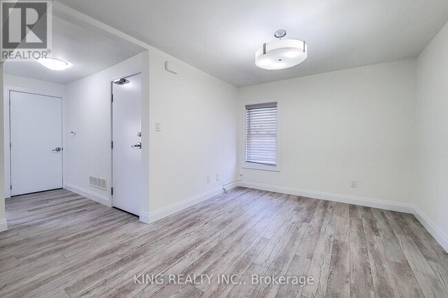 Building Photo - 4464 Ellis St