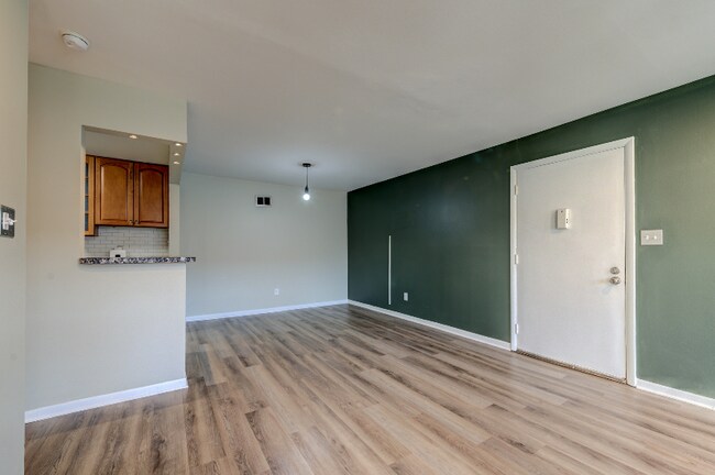 Foto del edificio - 160 Cumberland Pk Ct