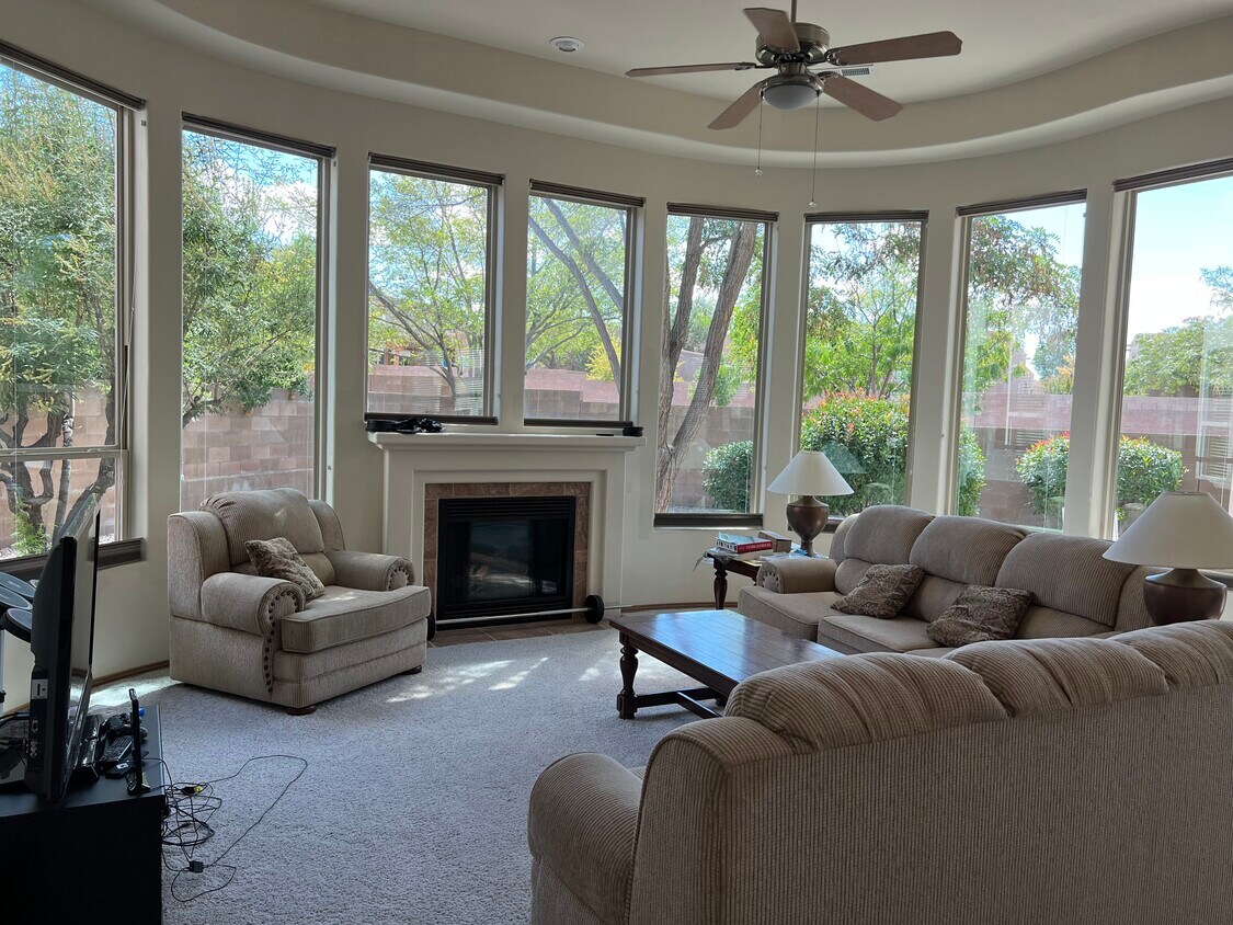 7404 Enchanted Sky Ln NE, Albuquerque, NM 87113 House Rental in