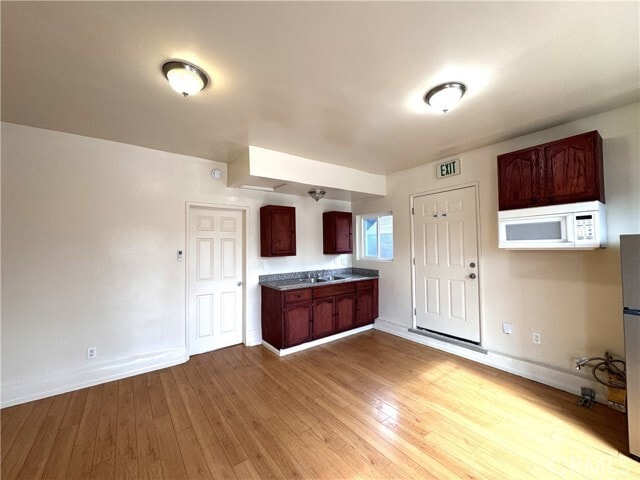 Building Photo - 7053 3rd Ave