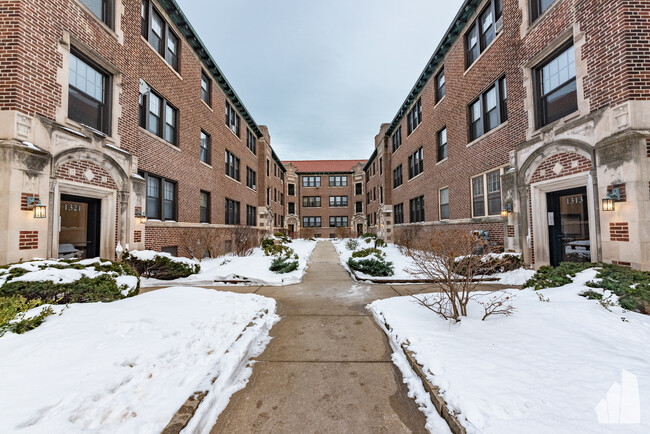 Foto del edificio - 1400 Oak Ave