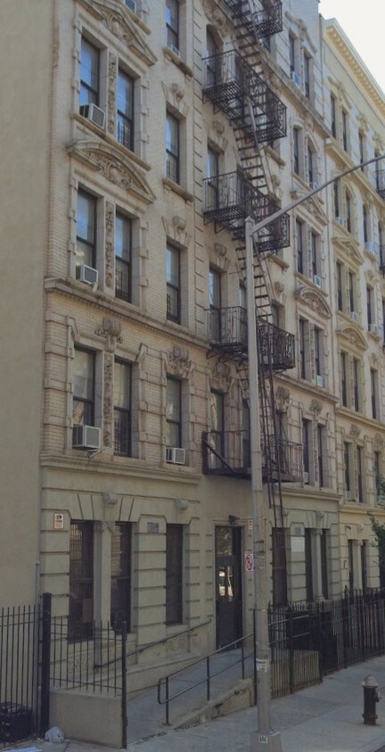 Building Photo - Lula Apartments