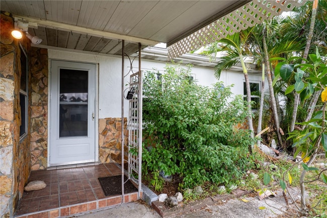 Foto del edificio - 12036 105th St