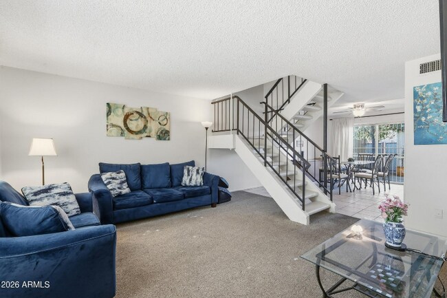 Foto del edificio - 3701 S Mill Ave