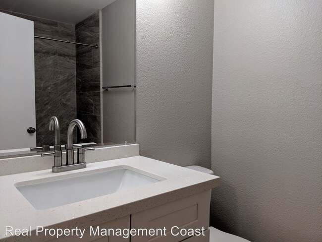 Building Photo - 2 br, 2 bath House - 374 Villa Point