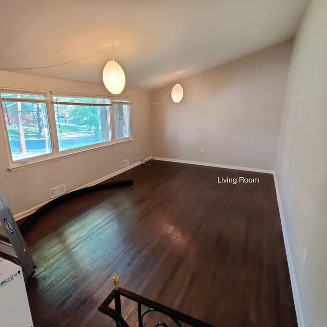 Building Photo - 906 Kenbrook Ct